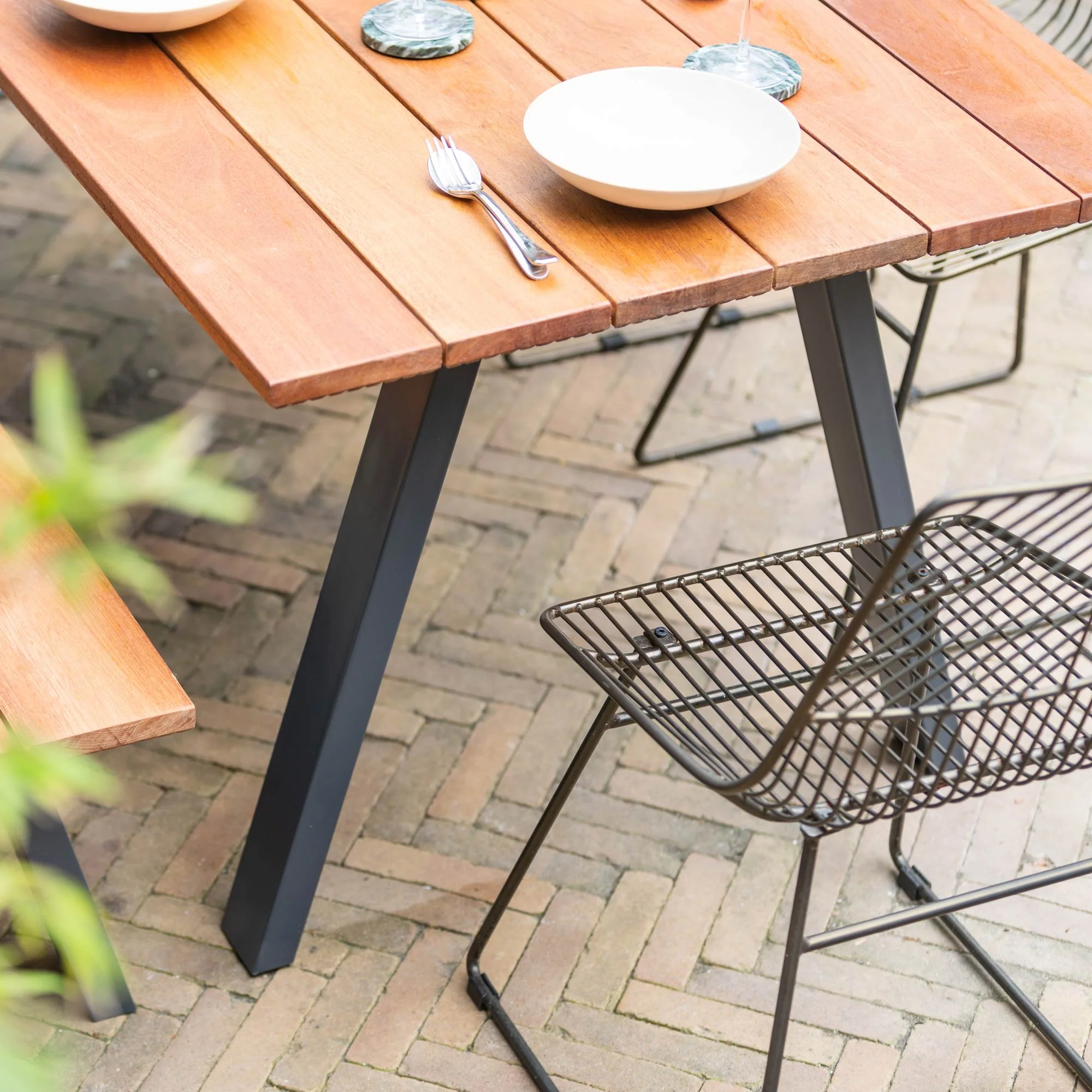 Quad Frame | 71cm Table - Image 26